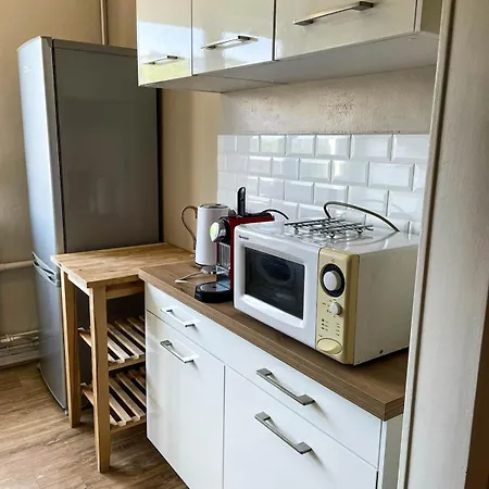 Ideal For A Professional Or Small Family Ρουέν